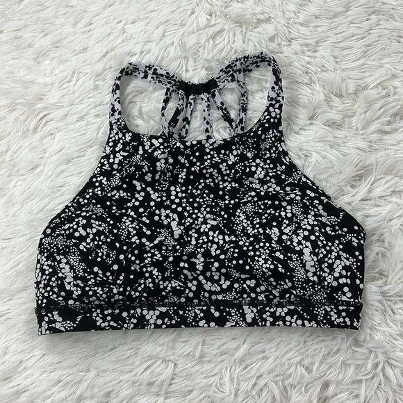 🔥$SALE$🔥 Lululemon Slide With Me Bra Chirasu Black / Chirakasu Alpine Whit - Picture 1 of 4
